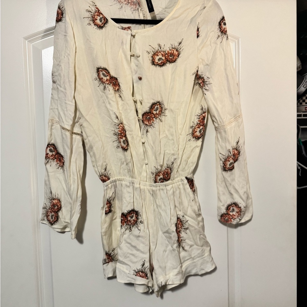 Knotsisters Cream Floral Blouse